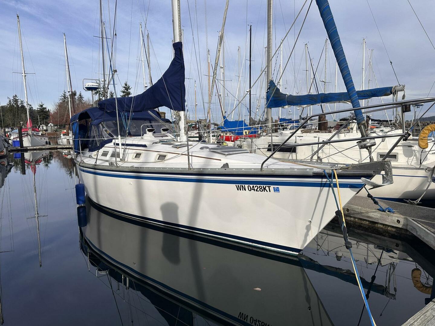 Slide: The Image of Hunter Sloop 1985 - 4826926