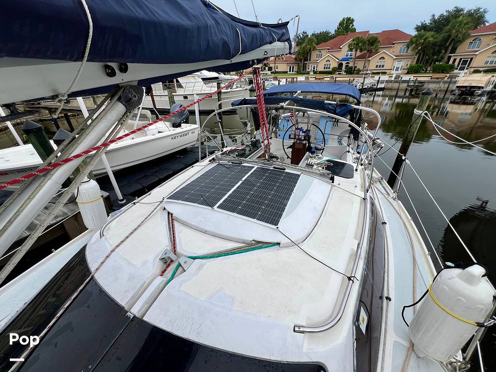 Slide: The Image of Hunter Vision 32 1989 - 15655990