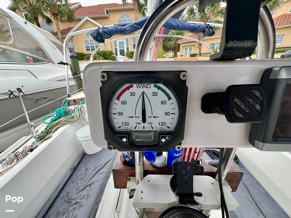 Slide: The Image of Hunter Vision 32 1989 - 15656017