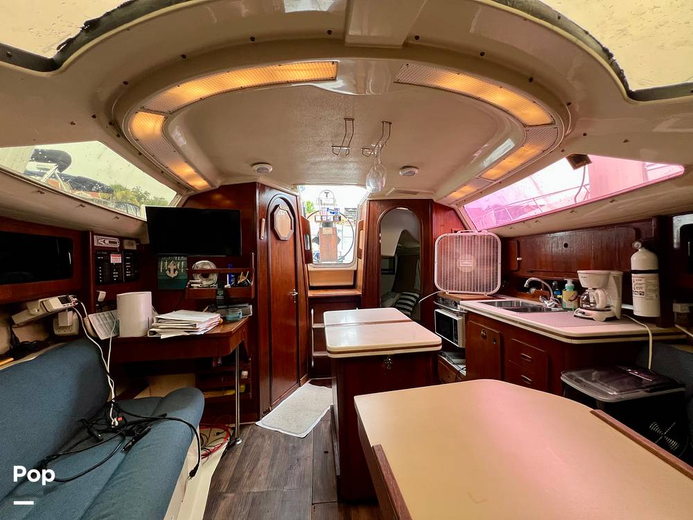 Slide: The Image of Hunter Vision 32 1989 - 15656058