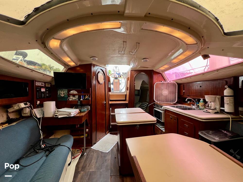 Slide: The Image of Hunter Vision 32 1989 - 15656059