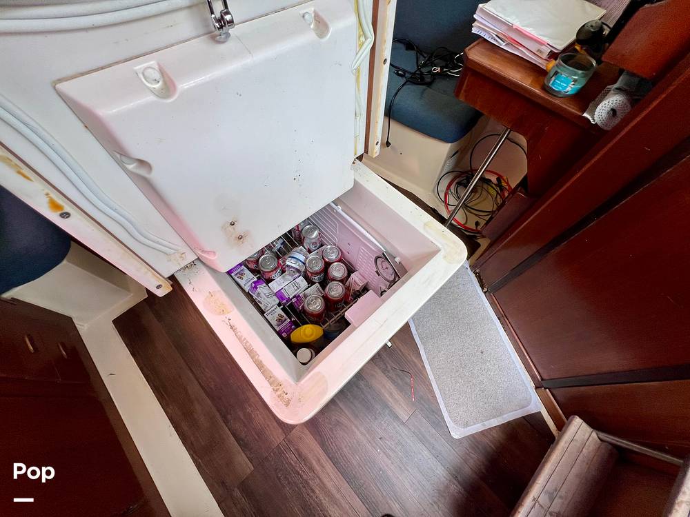 Slide: The Image of Hunter Vision 32 1989 - 15656070