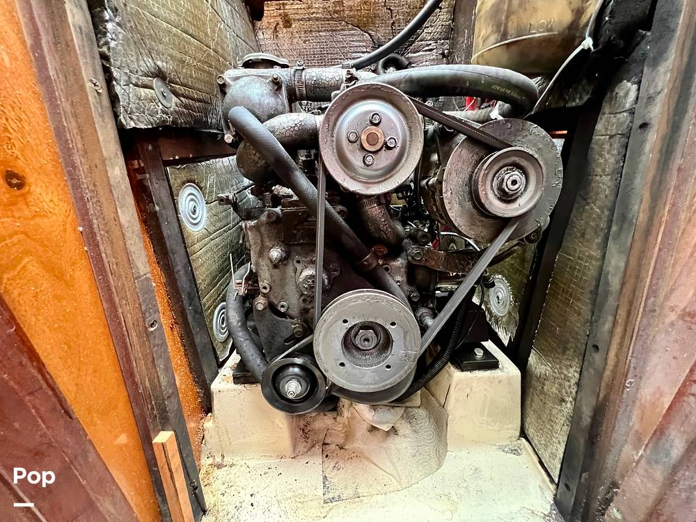 Slide: The Image of Hunter Vision 32 1989 - 15656095