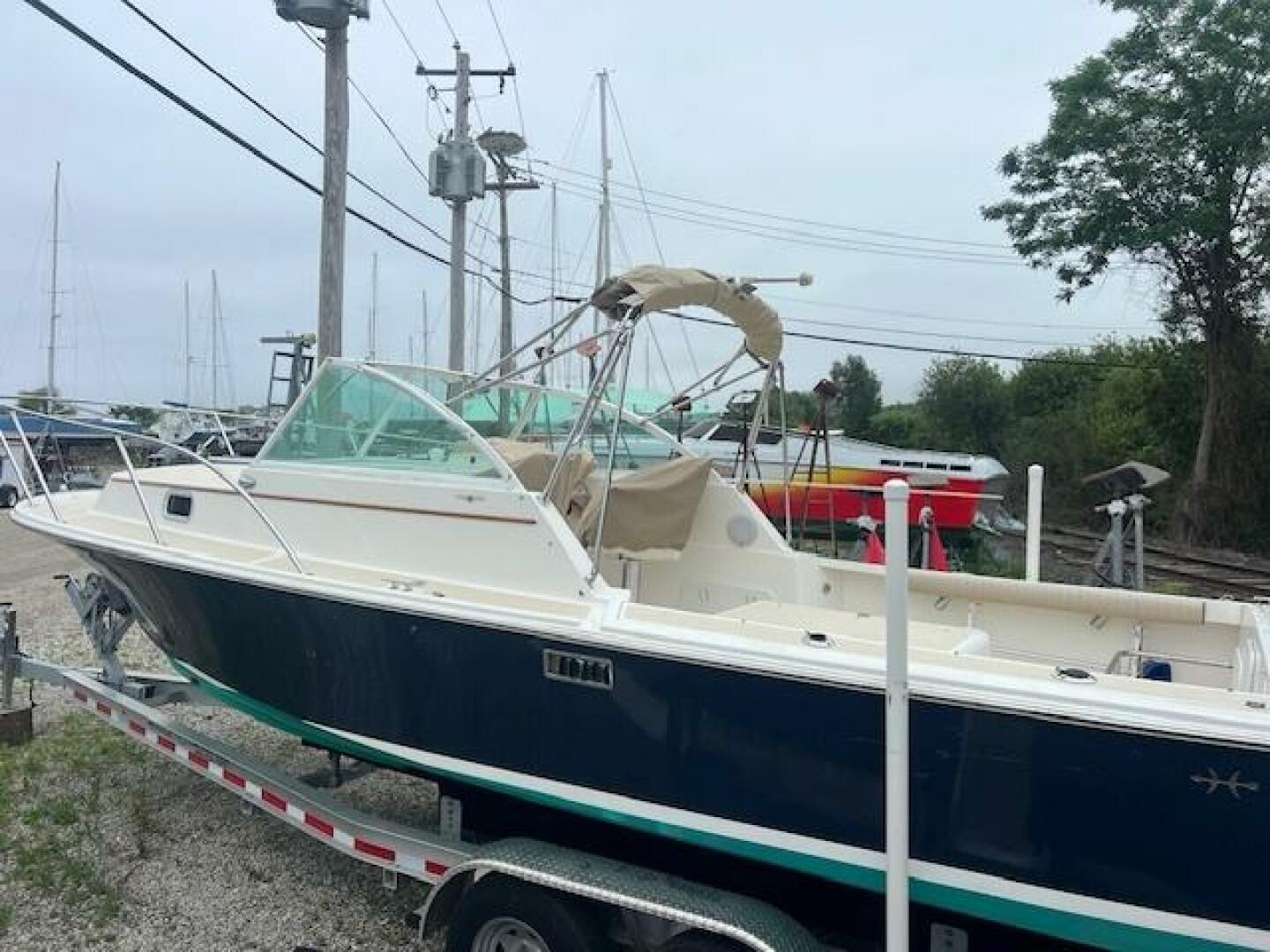 Slide: The Image of Hunt Yachts Surfhunter 25 2004 - 5457765