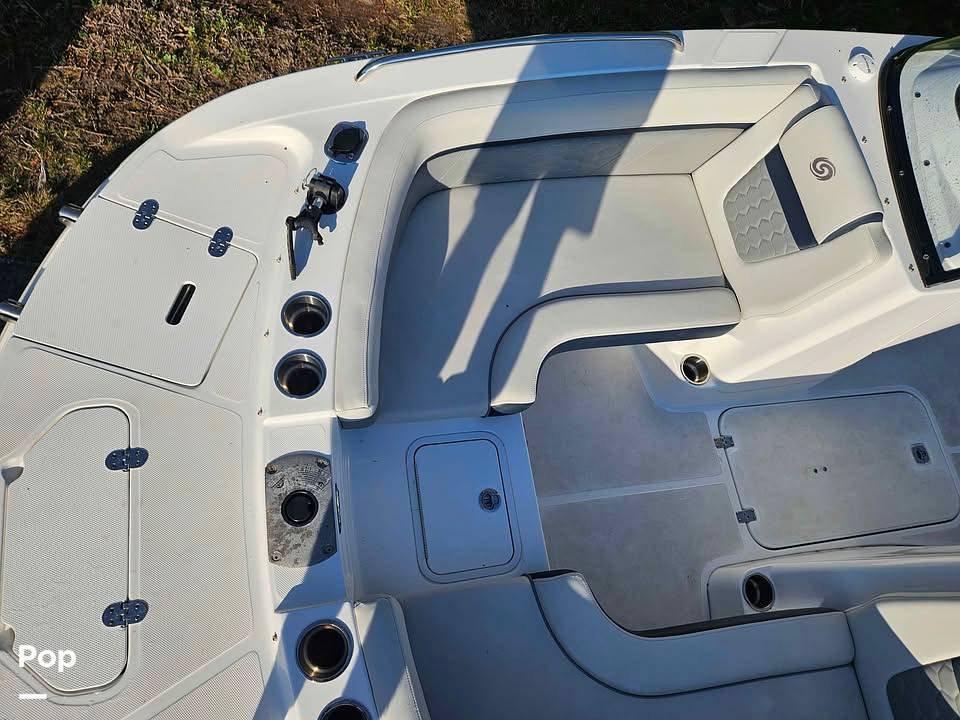 Slide: The Image of Hurricane 191 2022 - 15426789