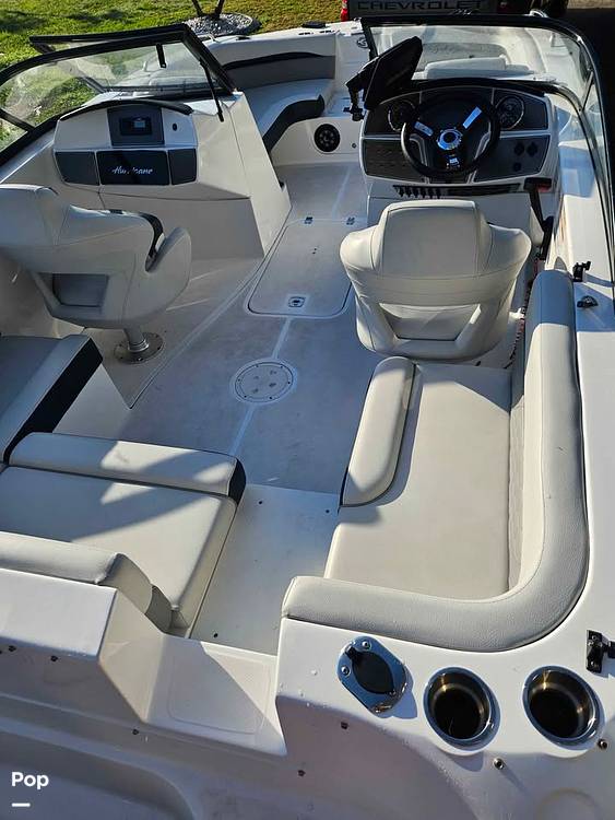 Slide: The Image of Hurricane 191 2022 - 15426793