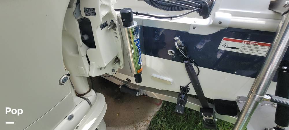 Slide: The Image of Powered Jack Plate - 15613402