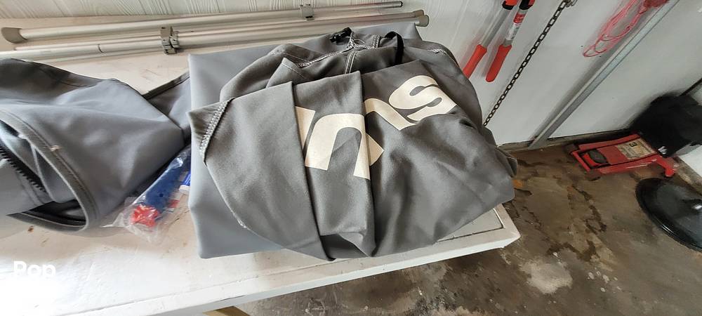 Slide: The Image of Boat Cover - 15613403