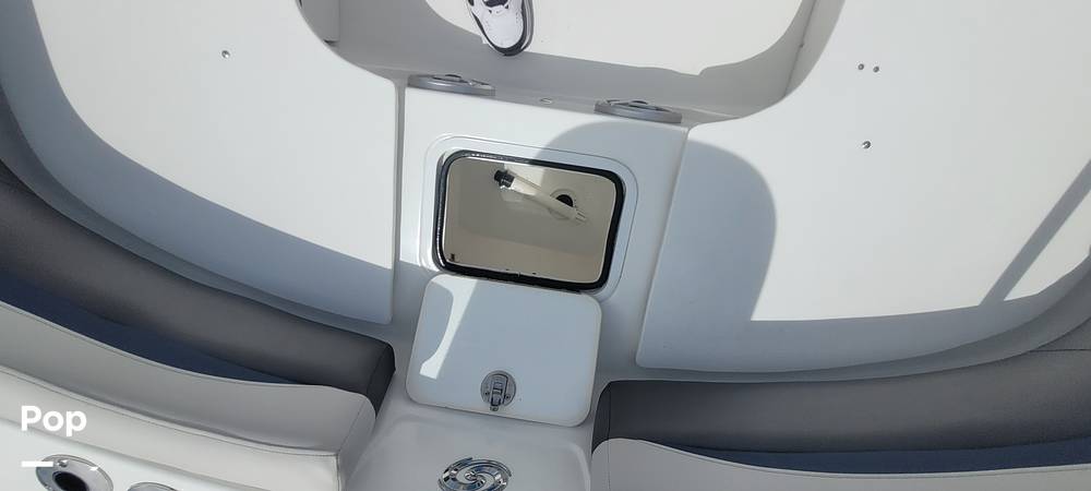 Slide: The Image of Hurricane 192SSOB 2018 - 15613408