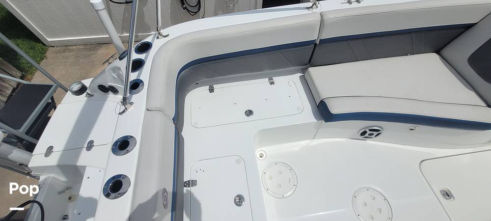 Slide: The Image of Hurricane 192SSOB 2018 - 15613409