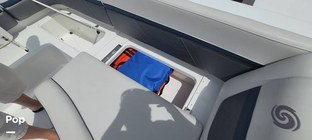 Slide: The Image of Hurricane 192SSOB 2018 - 15613422