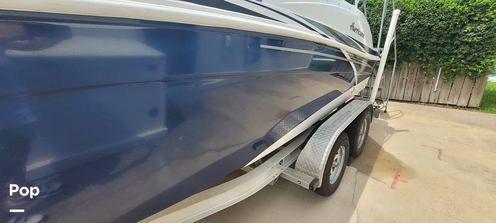 Slide: The Image of Hurricane 192SSOB 2018 - 15613432