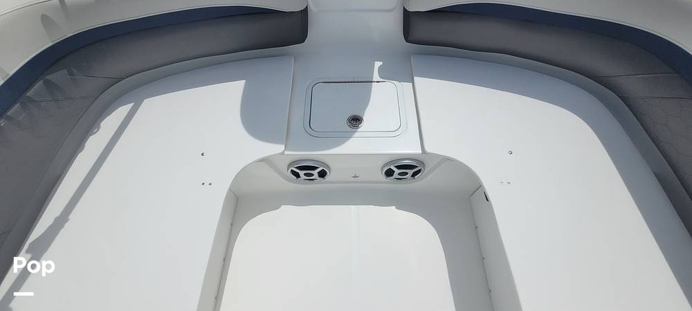 Slide: The Image of Hurricane 192SSOB 2018 - 15613470