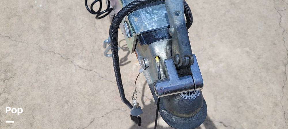 Slide: The Image of Hurricane 192SSOB 2018 - 15613488