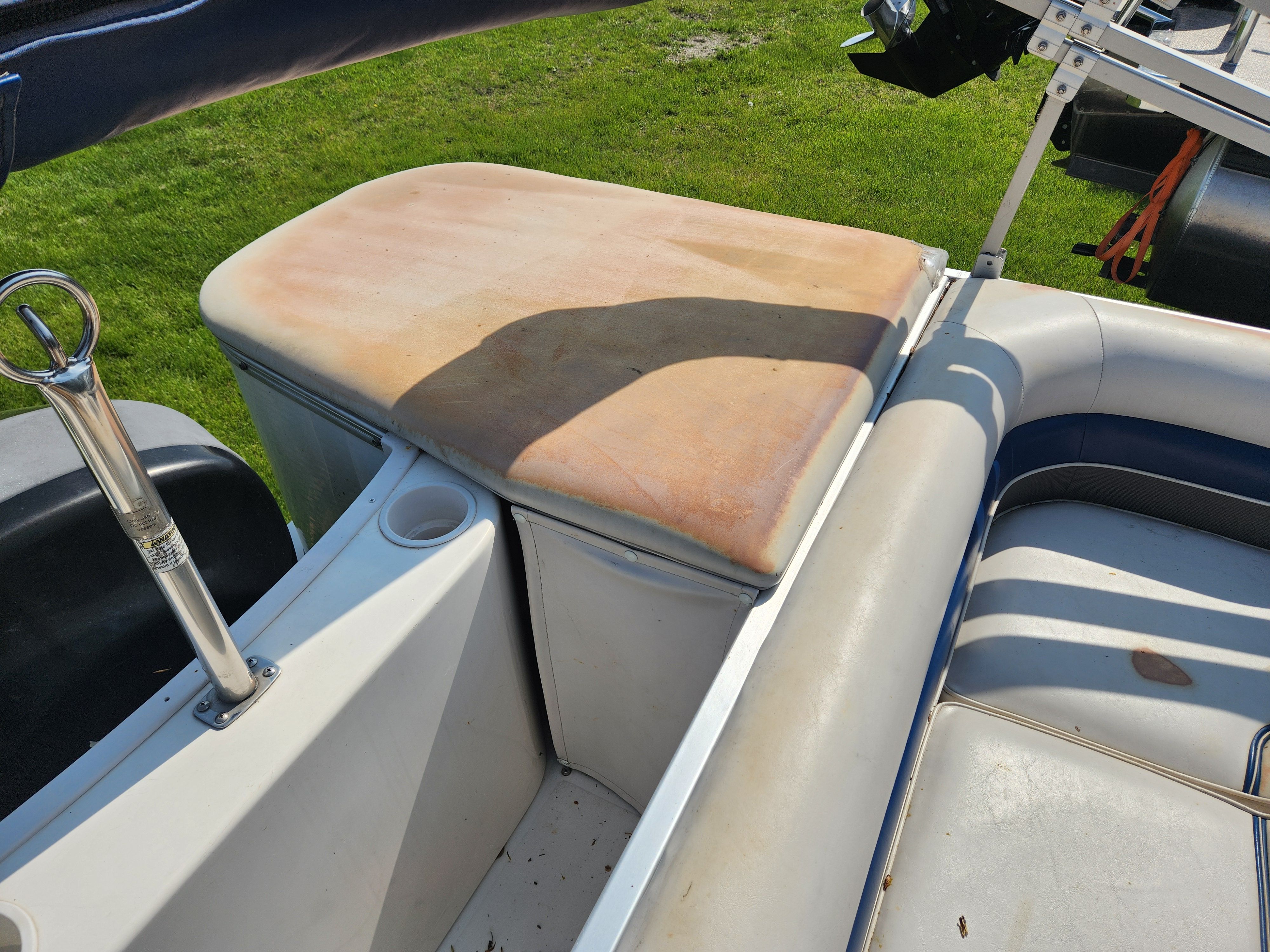 Slide: The Image of Hurricane 196 FUNDECK RE 2008 - 16