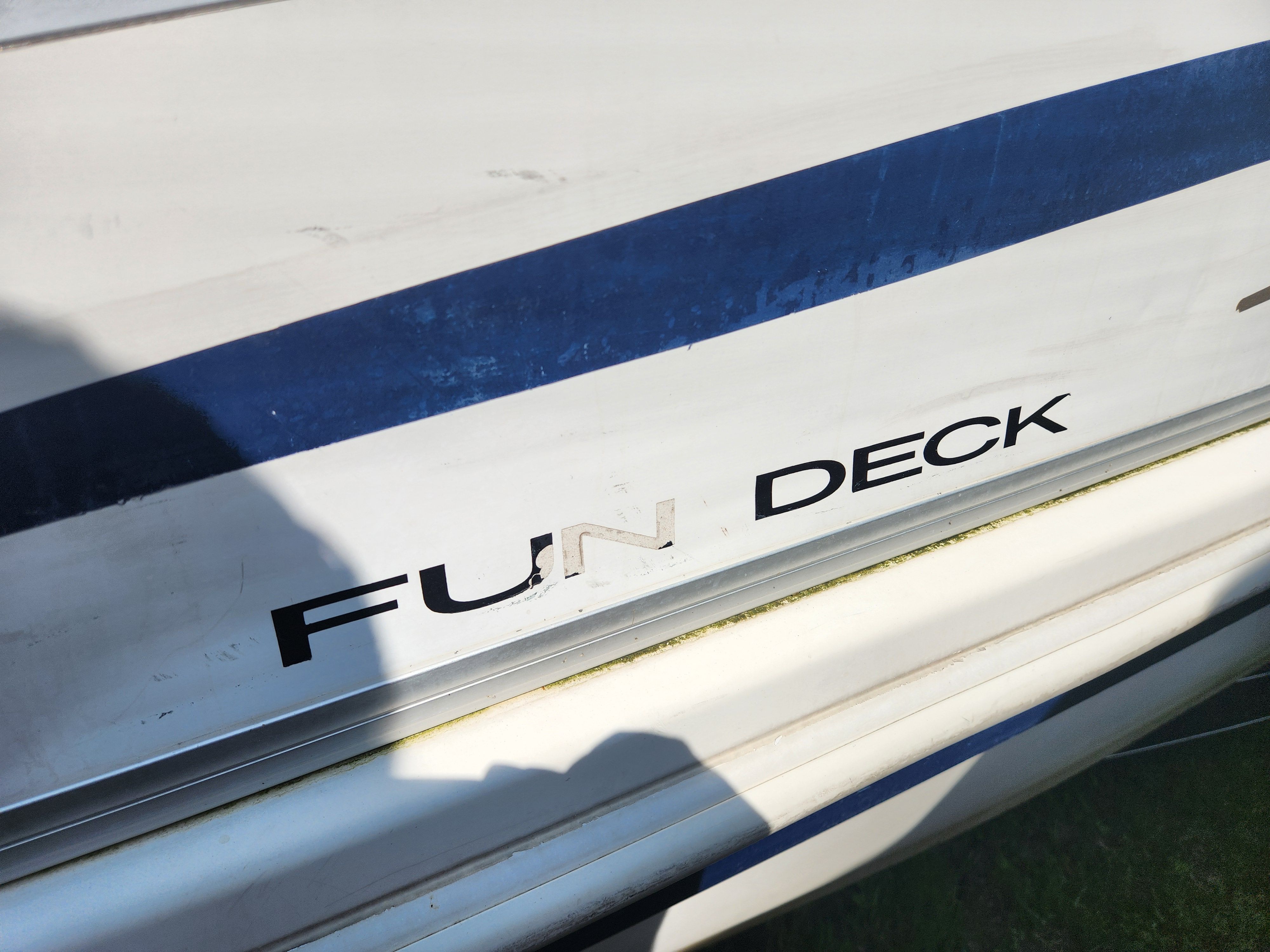 Slide: The Image of Hurricane 196 FUNDECK RE 2008 - 23