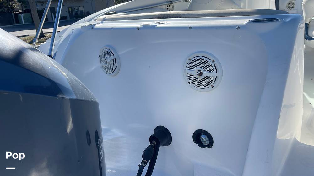 Slide: The Image of Exterior Speakers - 15114205