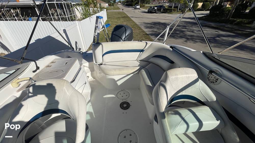 Slide: The Image of Hurricane 2400 Sundeck 2013 - 15114236