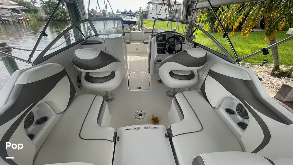 Slide: The Image of 2015 Hurricane 2400 Sundeck - 15555725