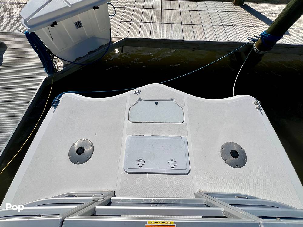 Slide: The Image of Hurricane FD 216 2022 - 15165643