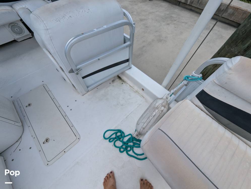 Slide: The Image of Hurricane Fun Deck 226 2010 - 15317829