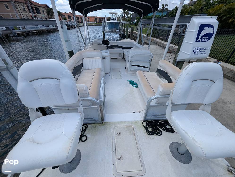 Slide: The Image of Hurricane Fun Deck 226 2010 - 15317821