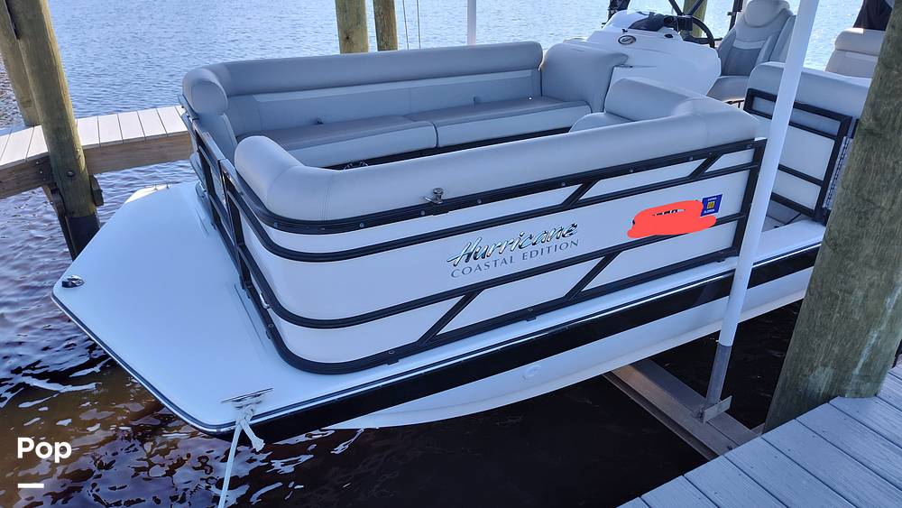 Slide: The Image of Hurricane Fundeck 2260 2021 - 15061086