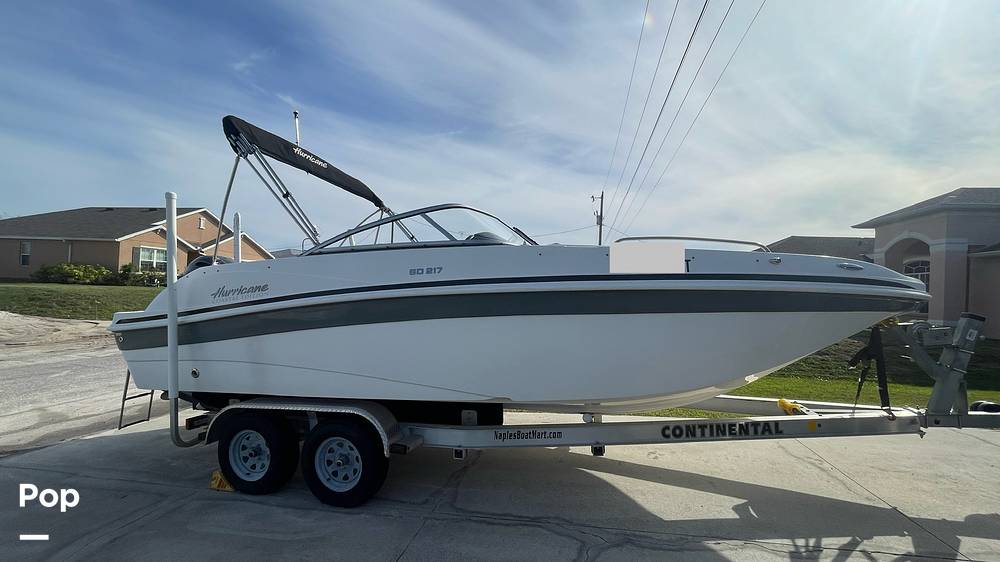 Slide: The Image of Starboard View On Trailer - 13692886