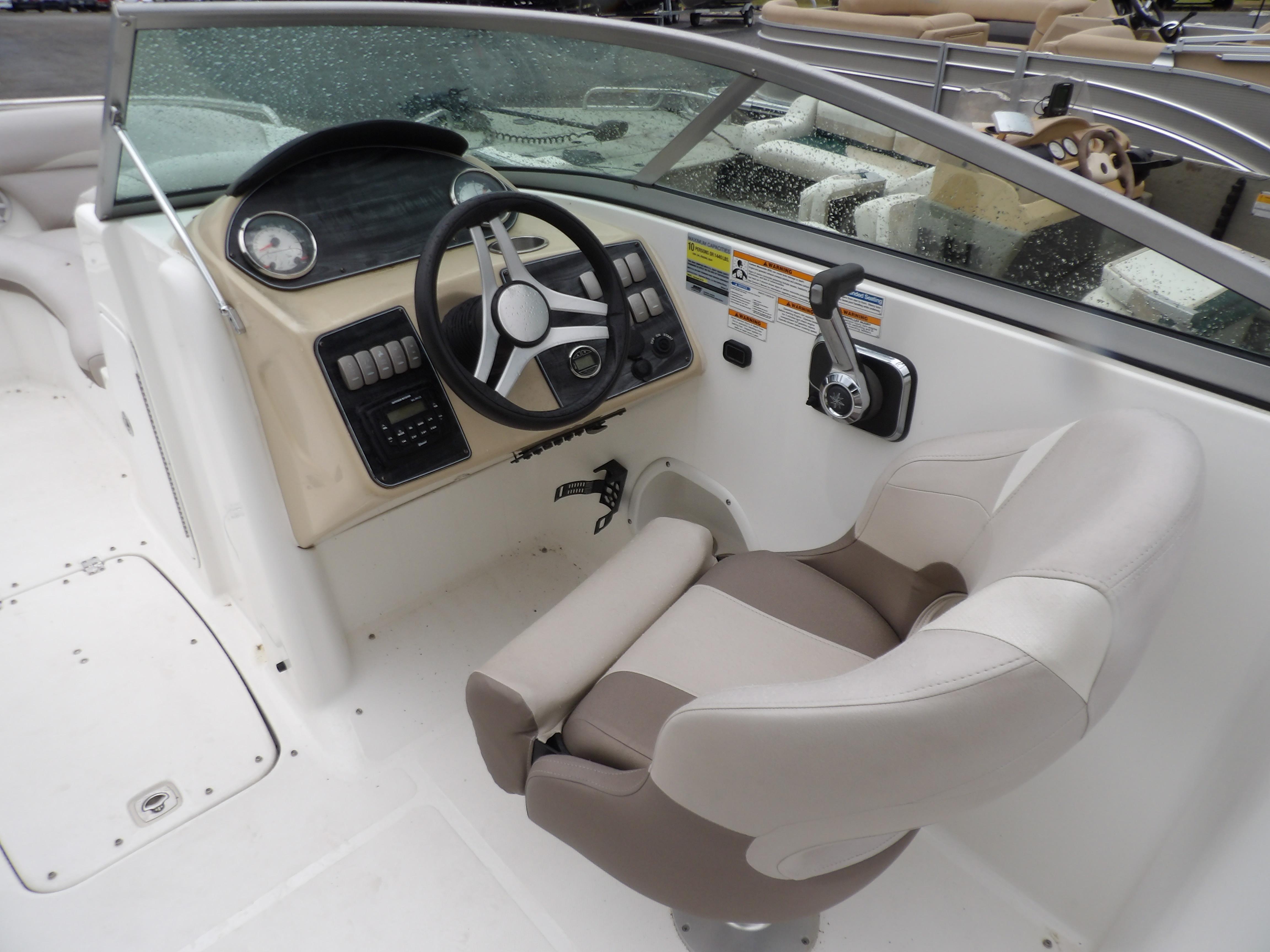 Slide: The Image of Hurricane SD 2400 I/O 2018 - 19