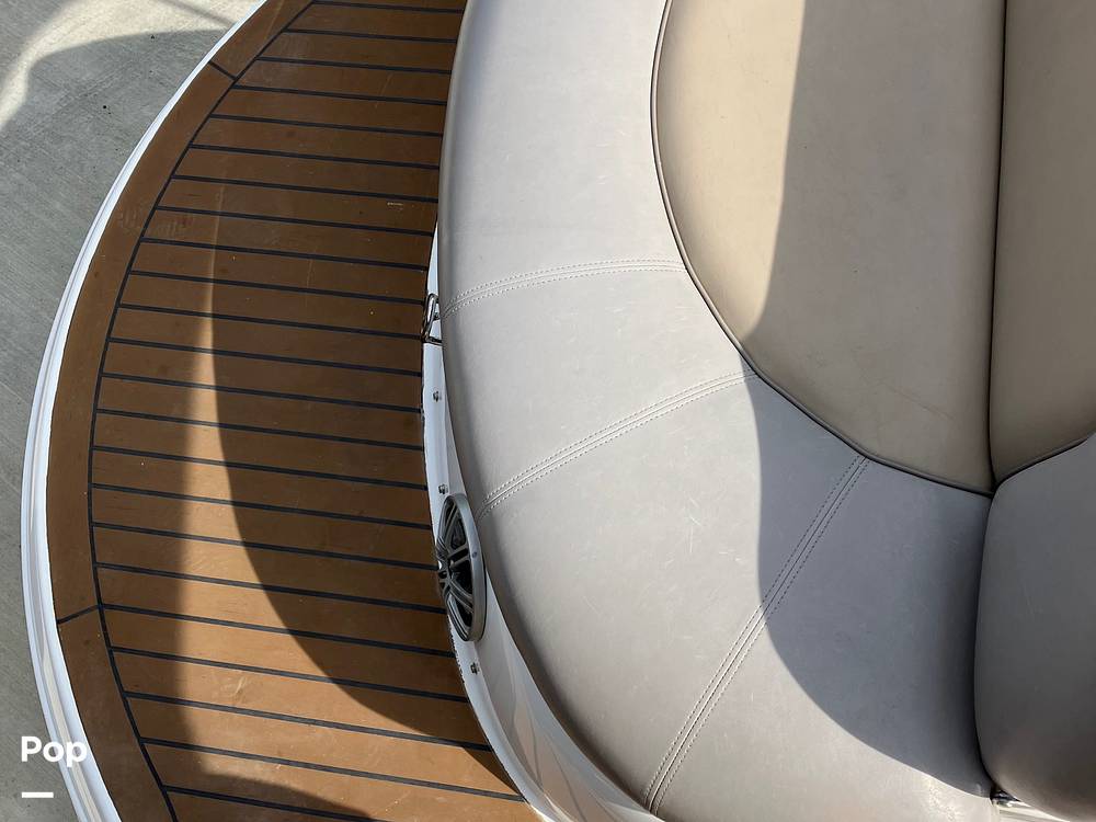 Slide: The Image of Hurricane SD 2600 2015 - 15504916