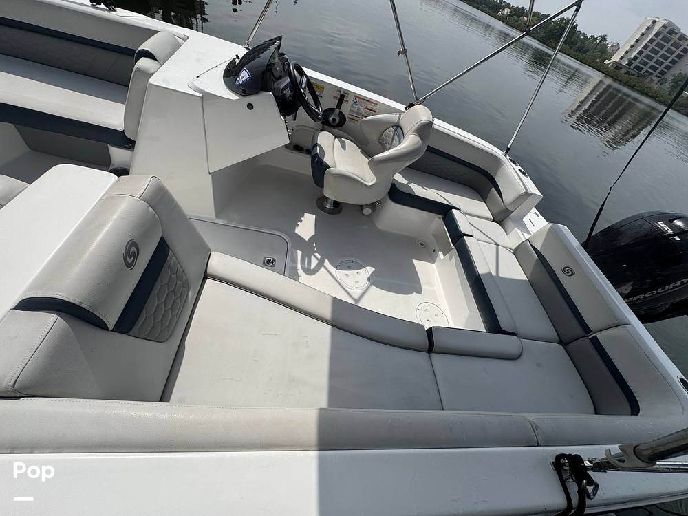 Slide: The Image of Hurricane SS 192 RL OB 2022 - 15280025