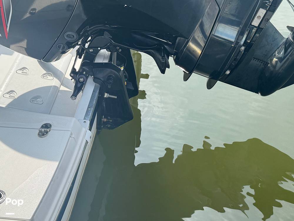 Slide: The Image of Hurricane SS 192 RL OB 2022 - 15280027