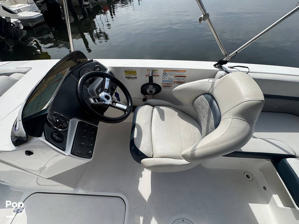 Slide: The Image of Hurricane SS 192 RL OB 2022 - 15280044