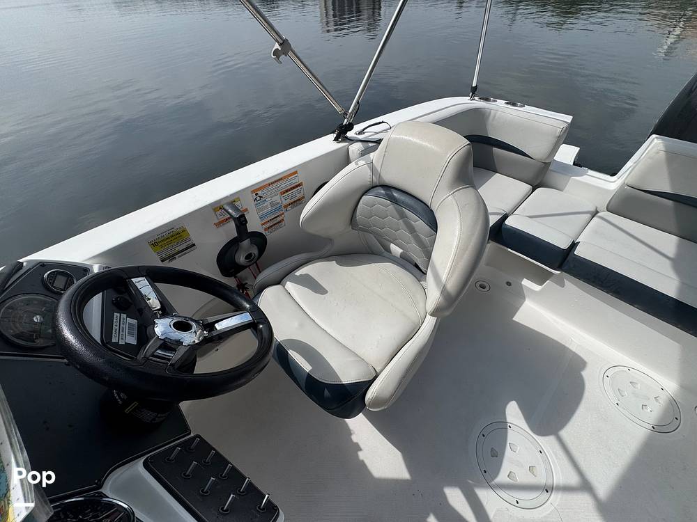 Slide: The Image of Hurricane SS 192 RL OB 2022 - 15280046