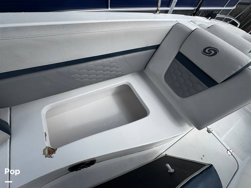 Slide: The Image of Hurricane SS 192 RL OB 2022 - 15280059