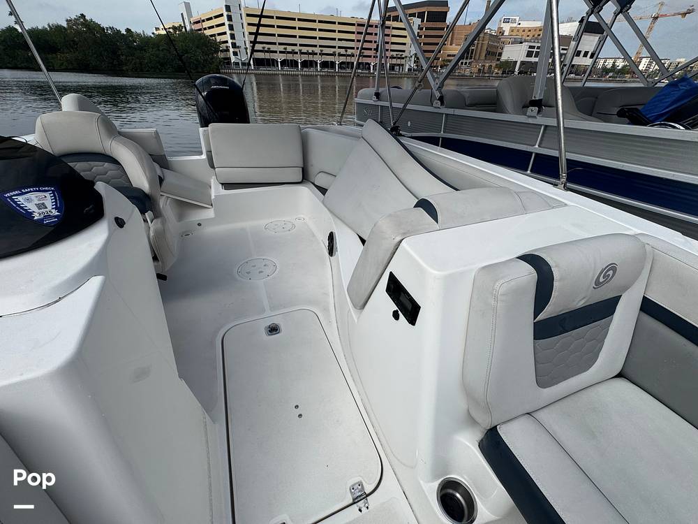 Slide: The Image of Hurricane SS 192 RL OB 2022 - 15280063