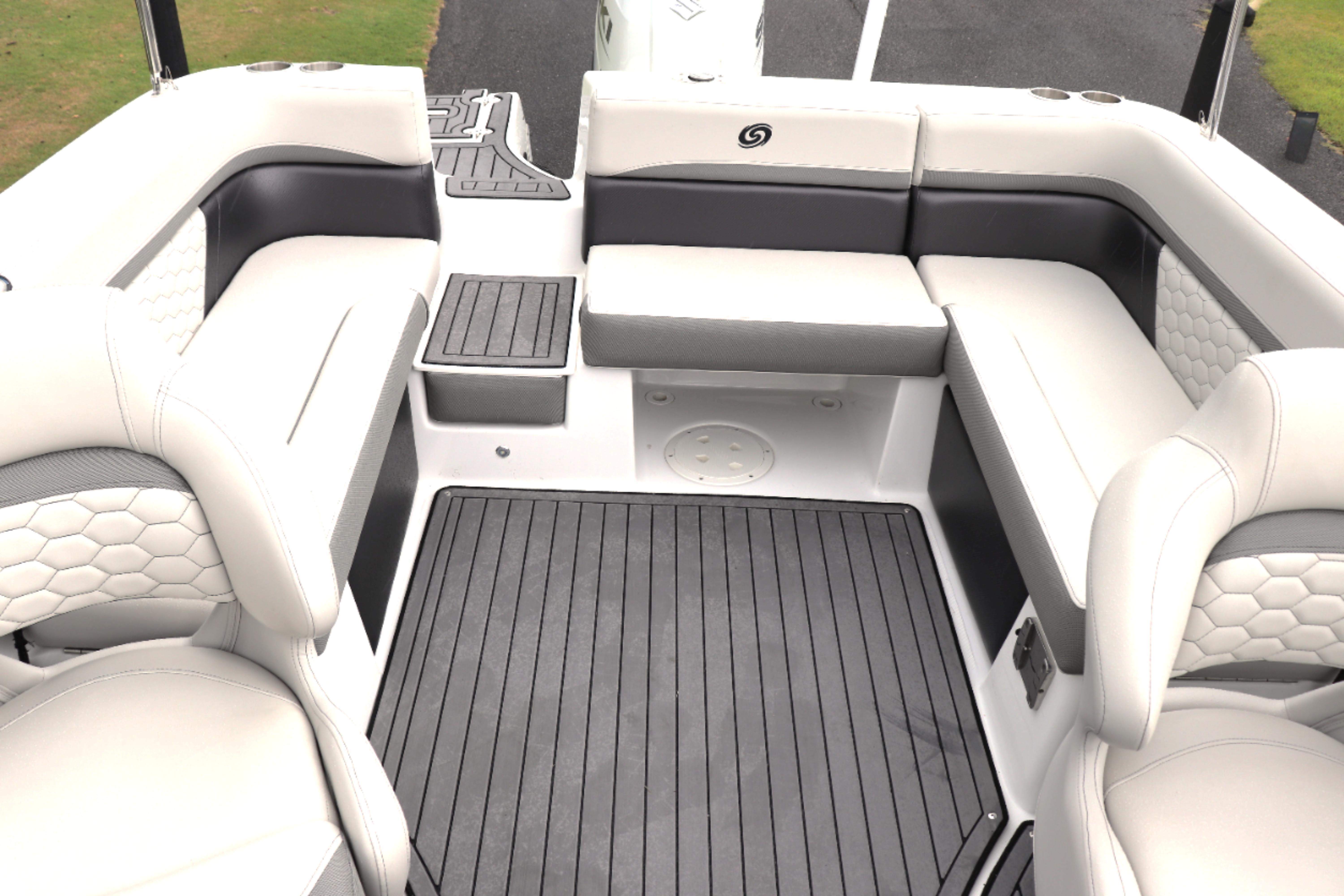 Slide: The Image of Hurricane SunDeck 217 OB 2022 - 35