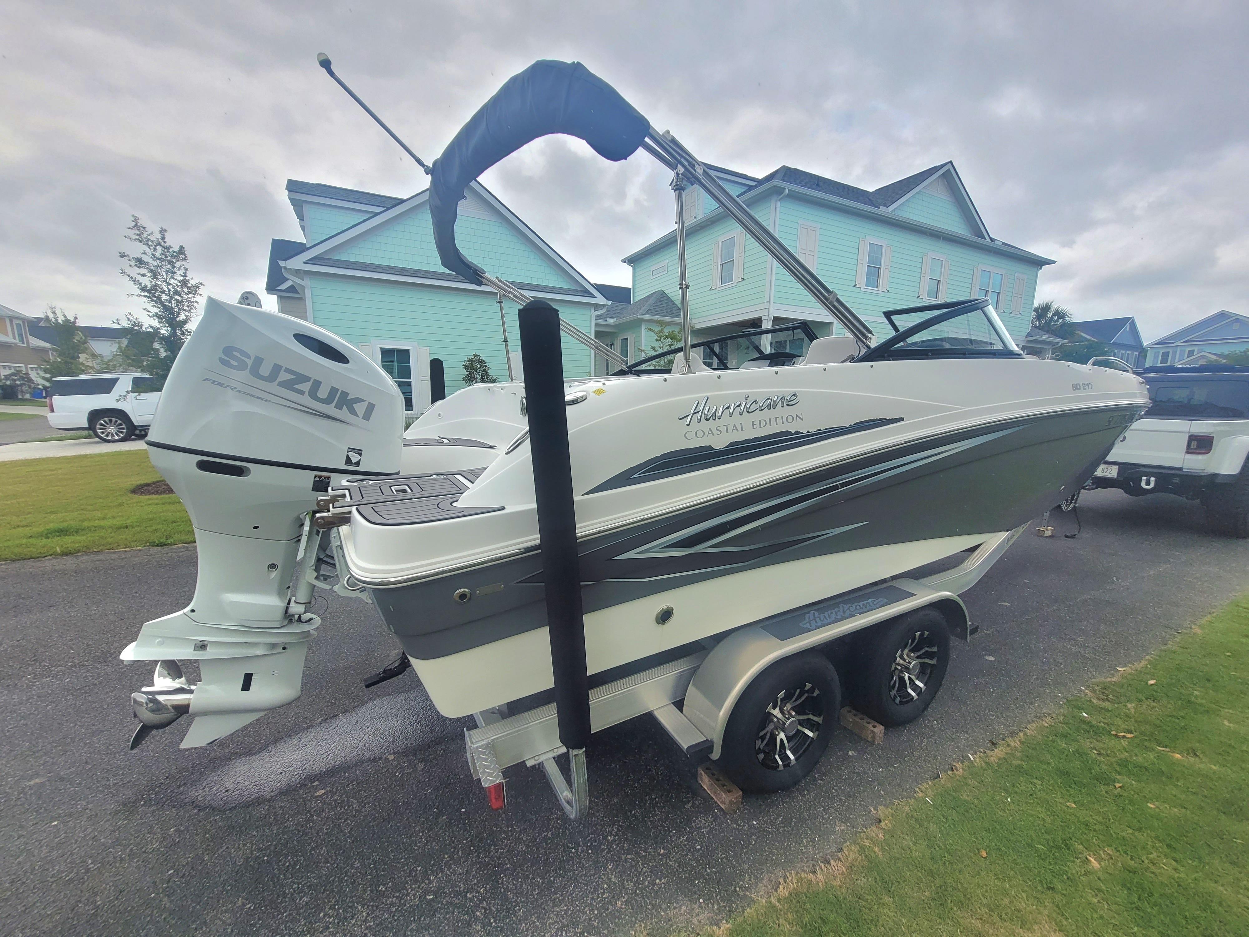 Slide: The Image of Hurricane SunDeck 217 OB 2022 - 5