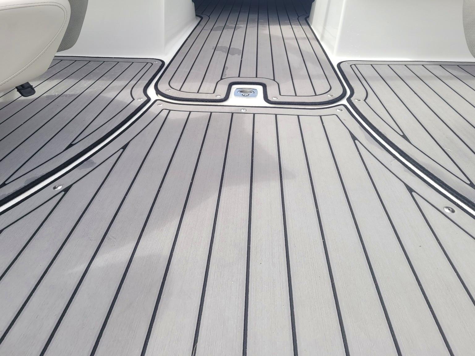 Slide: The Image of Hurricane SunDeck 217 OB 2022 - 50