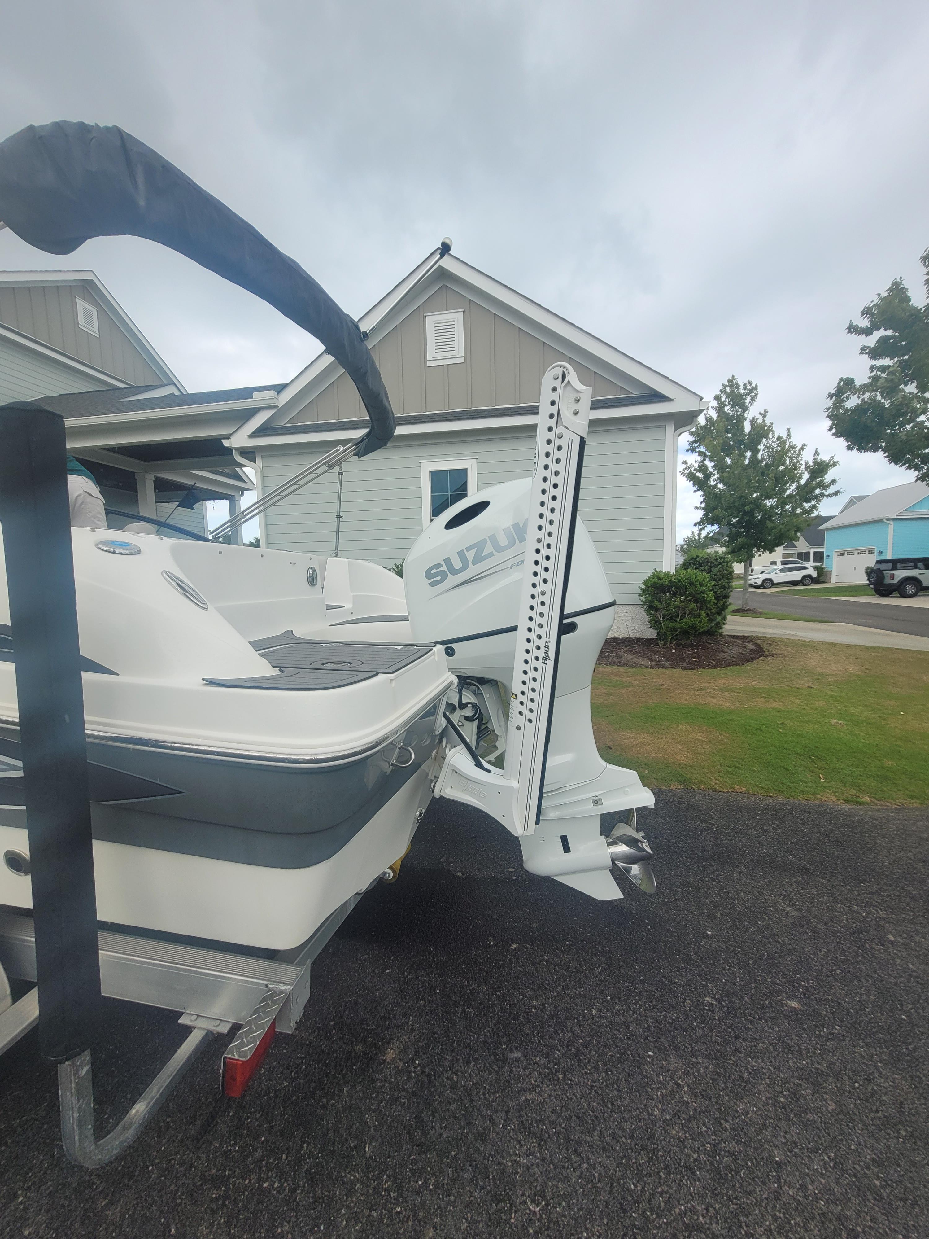 Slide: The Image of Hurricane SunDeck 217 OB 2022 - 7