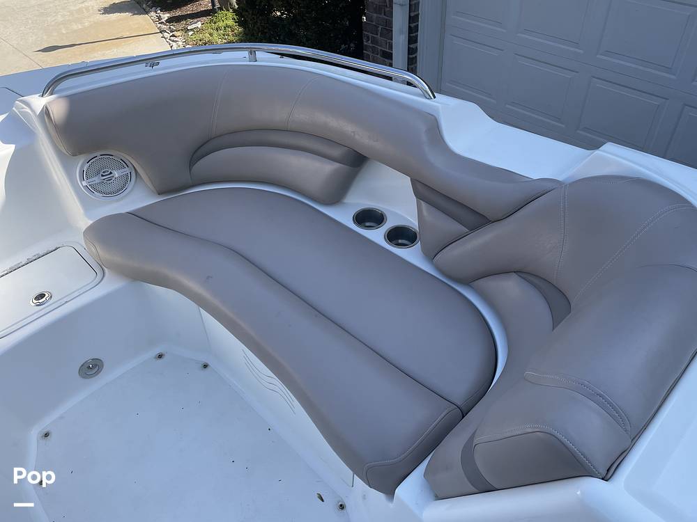 Slide: The Image of Hurricane SUN DECK 2200 DC 2014 - 15421052