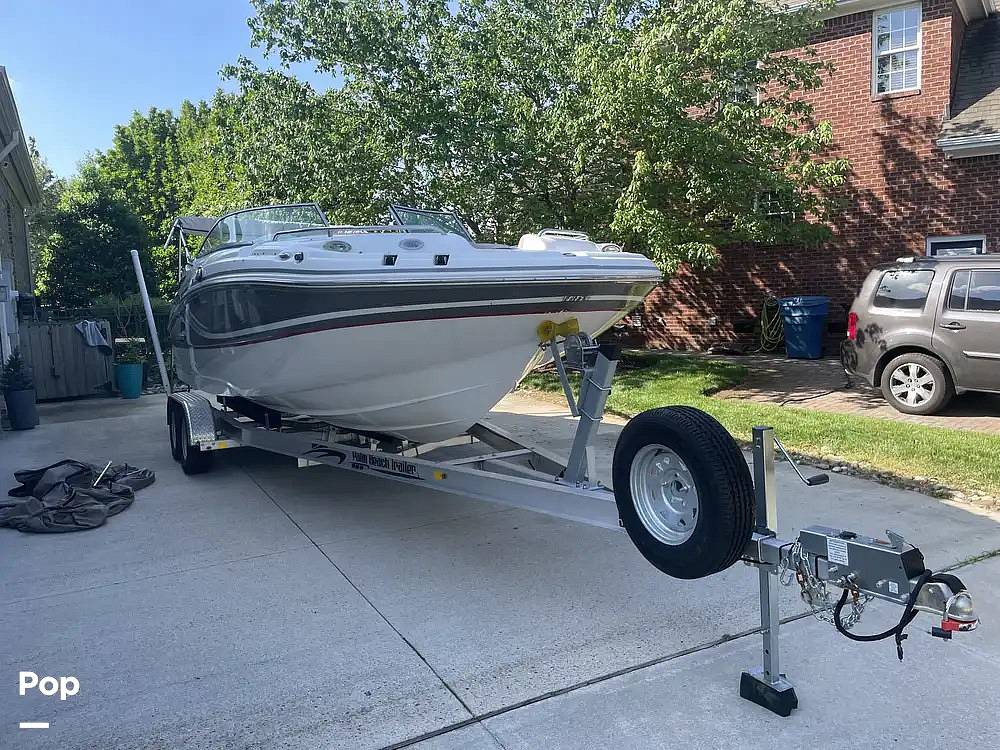 Slide: The Image of Hurricane SUN DECK 2200 DC 2014 - 15425899