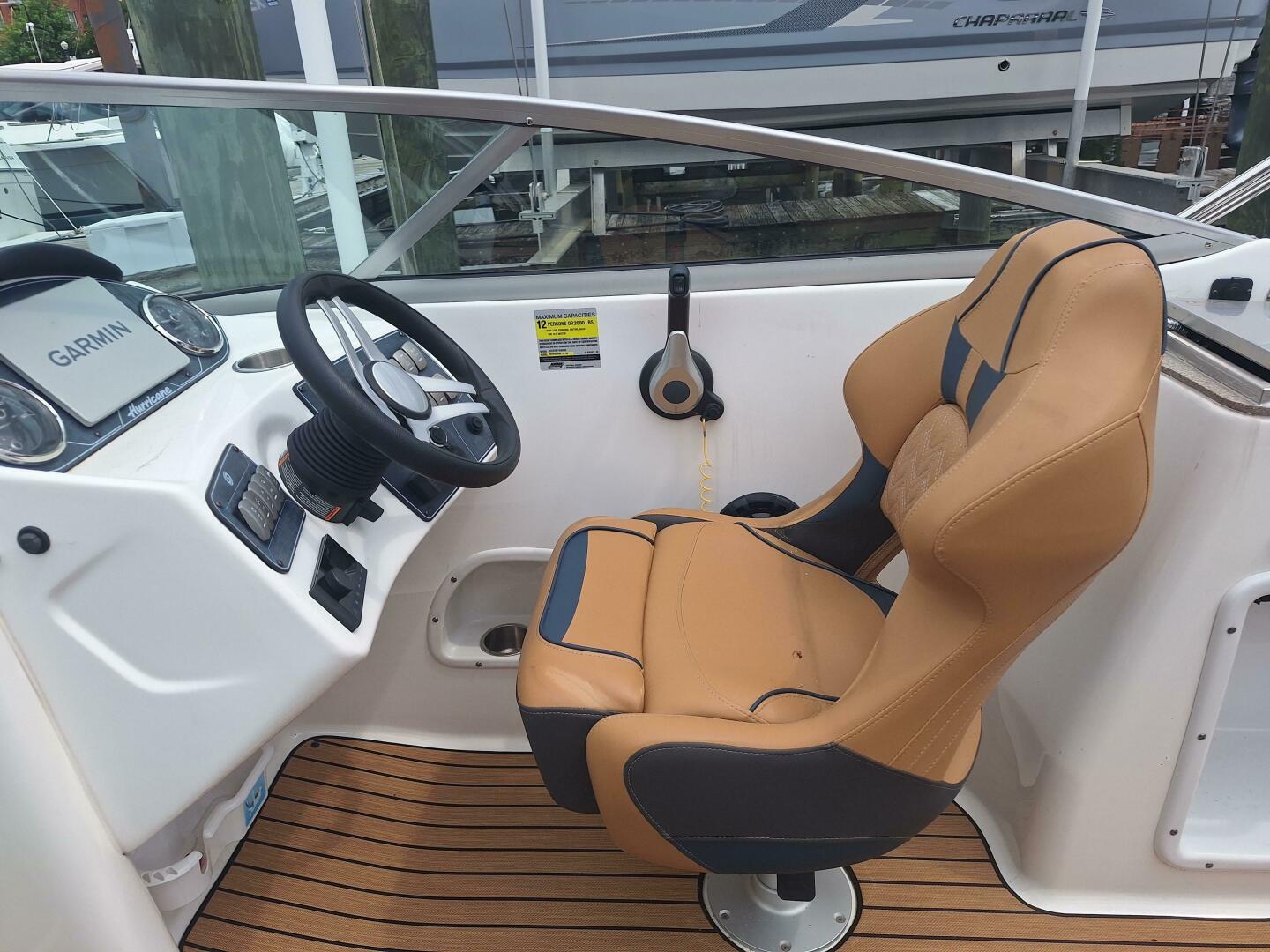 Slide: The Image of 2022 Hurricane Sun Deck 2400 Ob Power 9824689 980980904 0 030620250538 8 - 5359423