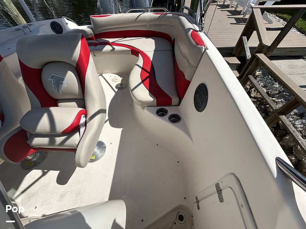Slide: The Image of Hurricane Sundeck 260 2006 - 15598348