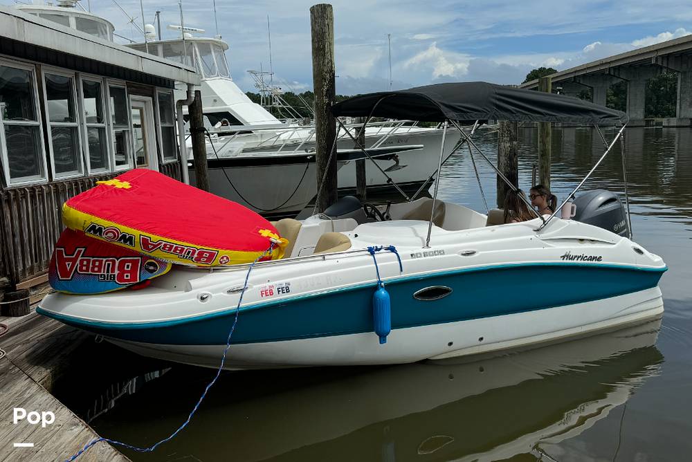 Slide: The Image of Hurricane SunDeck SD 2000 2017 - 15361995