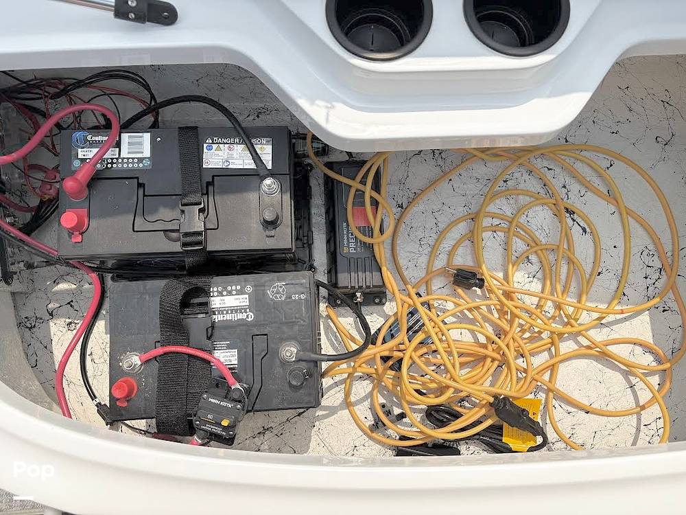 Slide: The Image of Battery Tender - 15654991