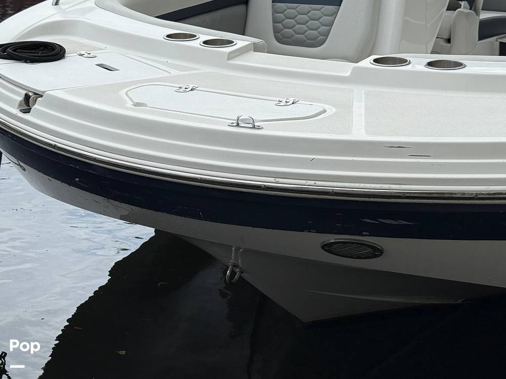 Slide: The Image of Hurricane SunDeck Sport 192RL OB 2022 - 15262742