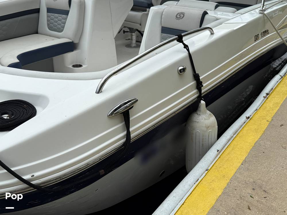 Slide: The Image of Hurricane SunDeck Sport 192RL OB 2022 - 15262744