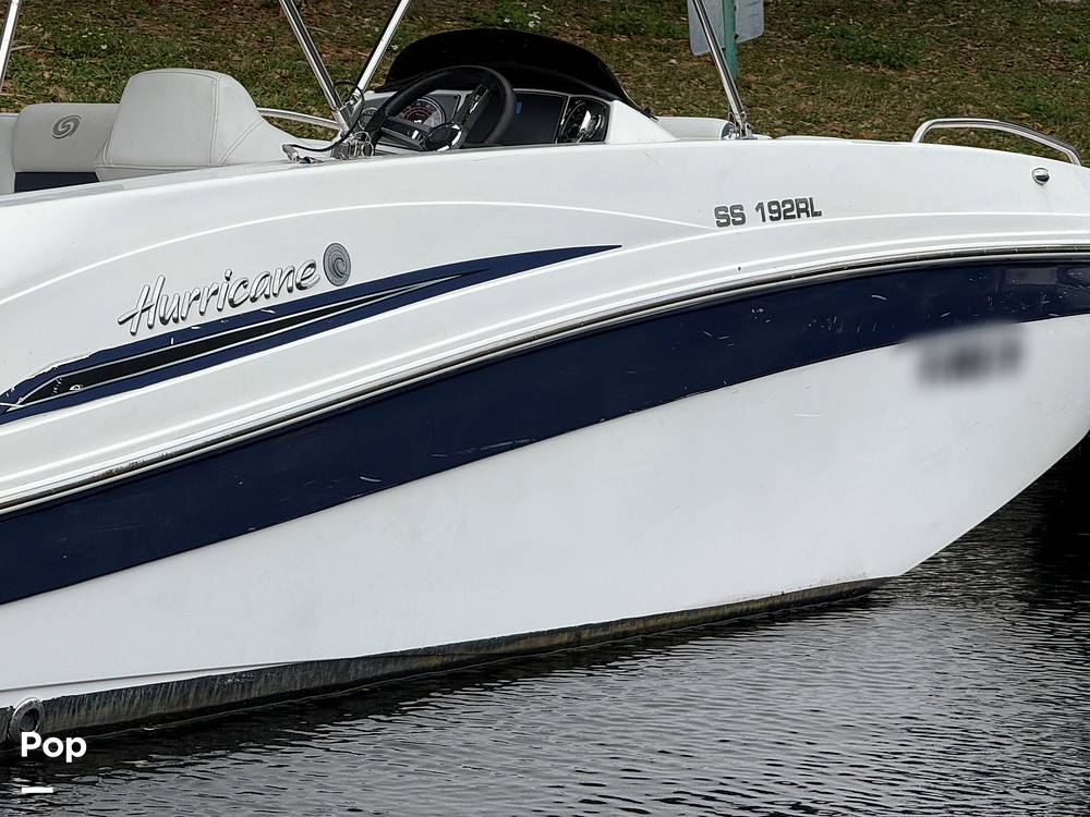 Slide: The Image of Hurricane SunDeck Sport 192RL OB 2022 - 15262759