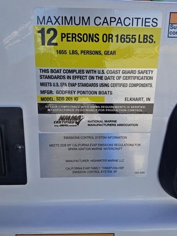 Slide: The Image of Maximum capacity label for 2026 Hurricane SunDeck Sport 201 IO boat, 12 persons or 1655 lbs. - 13